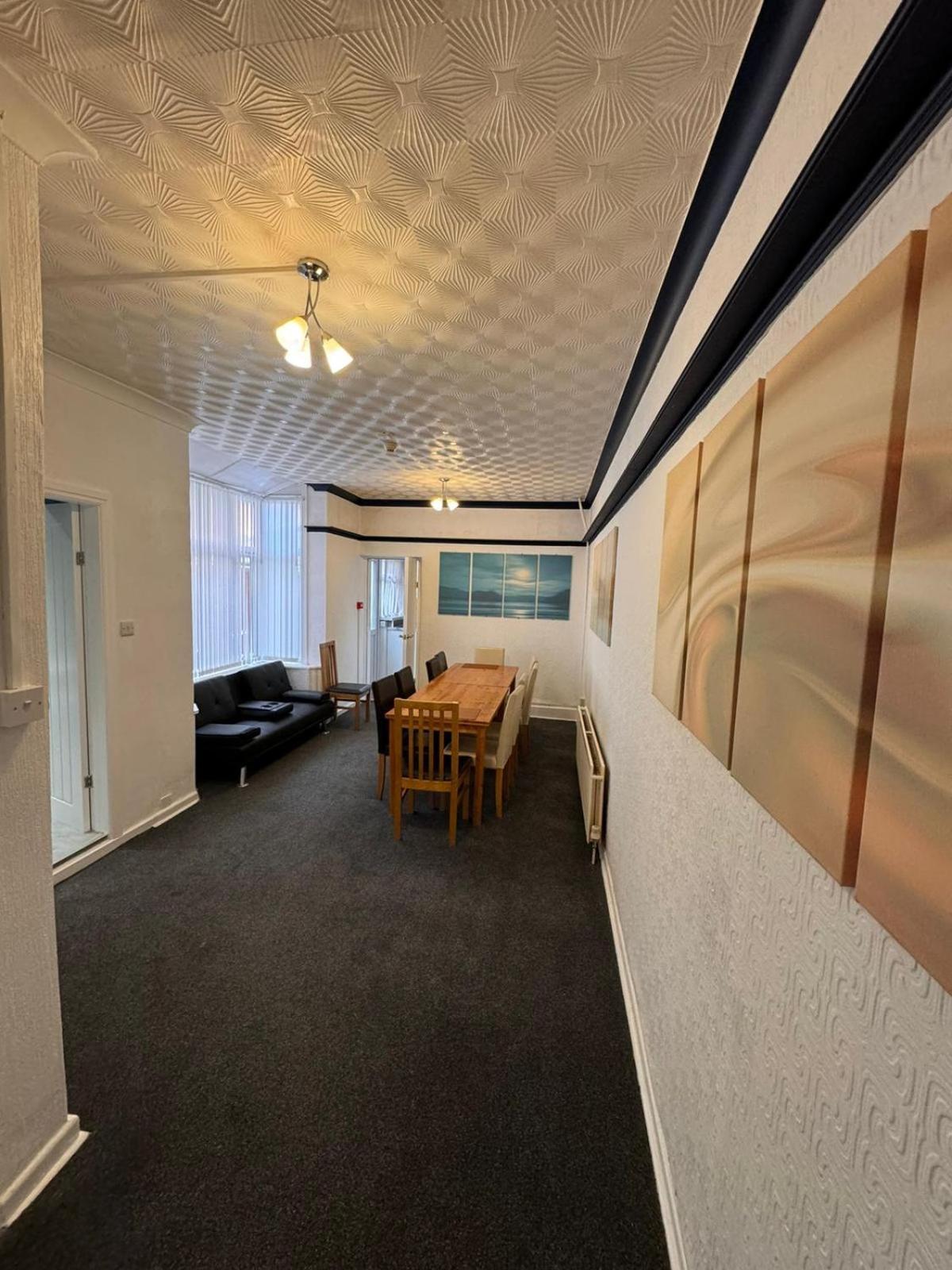 Pinnacle Hotel And Suites Formerly Jean Martyn Hotel Blackpool Extérieur photo