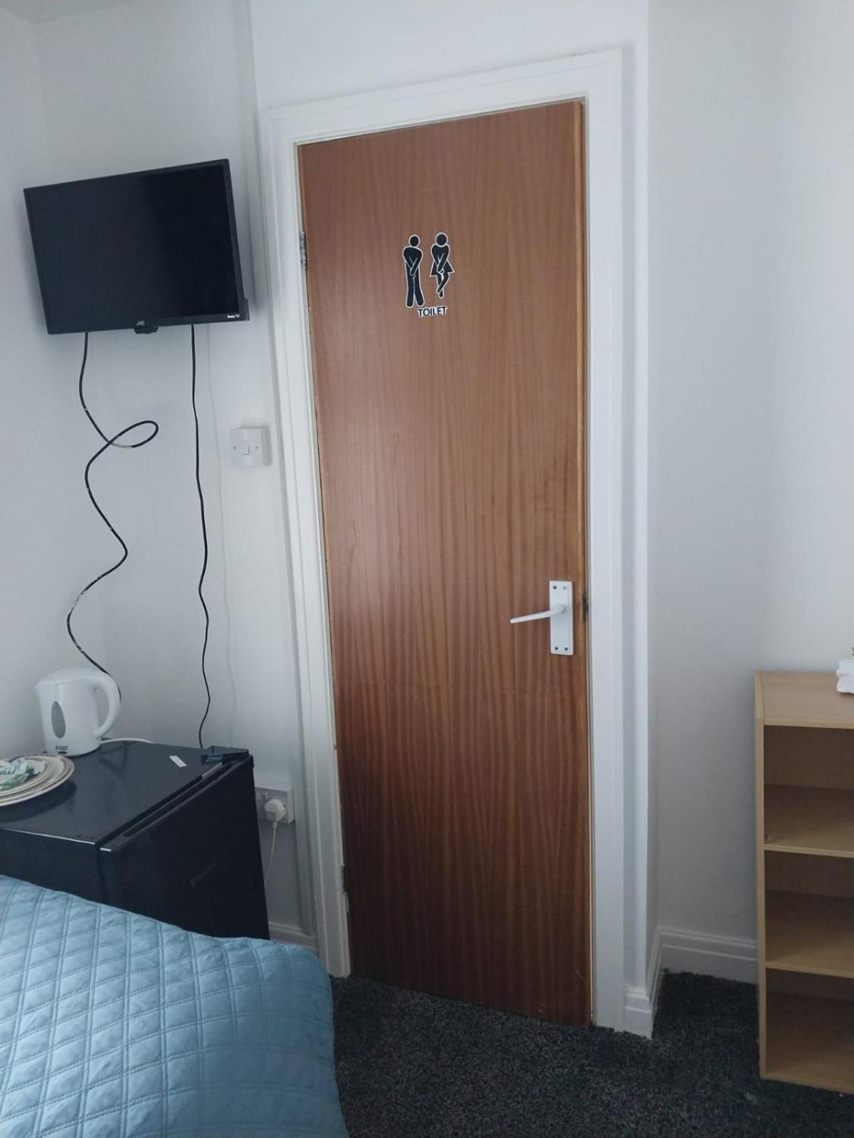 Pinnacle Hotel And Suites Formerly Jean Martyn Hotel Blackpool Extérieur photo